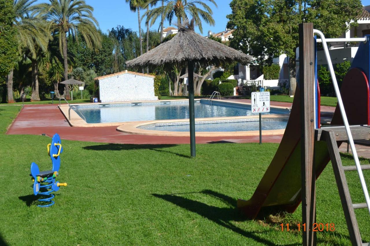 Mare Nostrum II Denia. Bagian luar foto